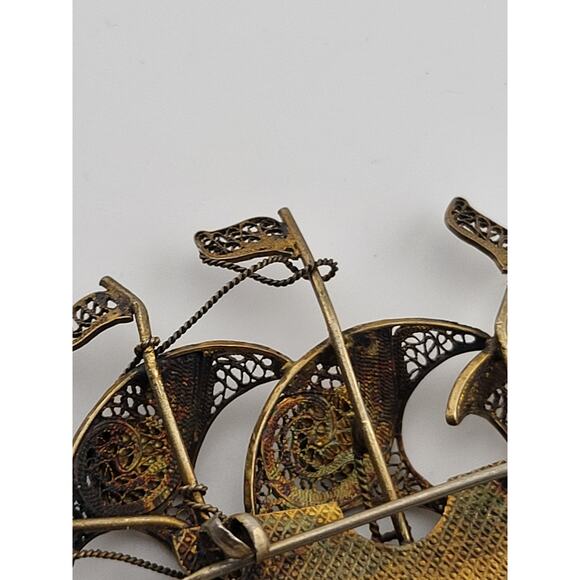 Vintage Portuguese Filigree Ship Brooch Enamel Cross Sails Nautical Pin - Picture 7 of 11